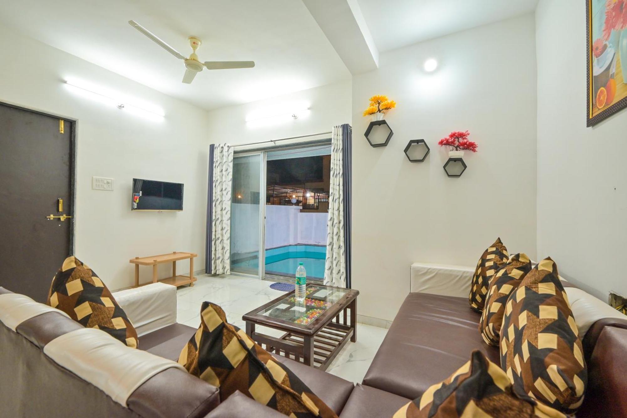 Empyrean Stay Ll 2Bhk Ll Ac Ll Jannat Villa Ll Private Swimming Pool 로나발라 외부 사진